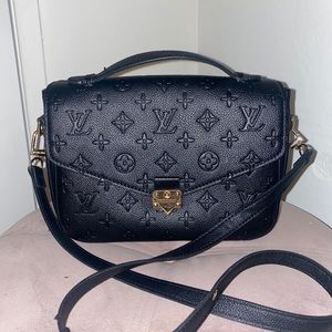 Replica Louis vuttion bag!